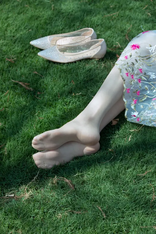[尤蜜丝]穿搭写真 NO.004 - 尤蜜丝
