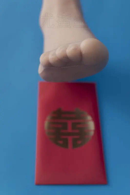 [尤蜜丝]穿搭写真 NO.007 - 尤蜜丝